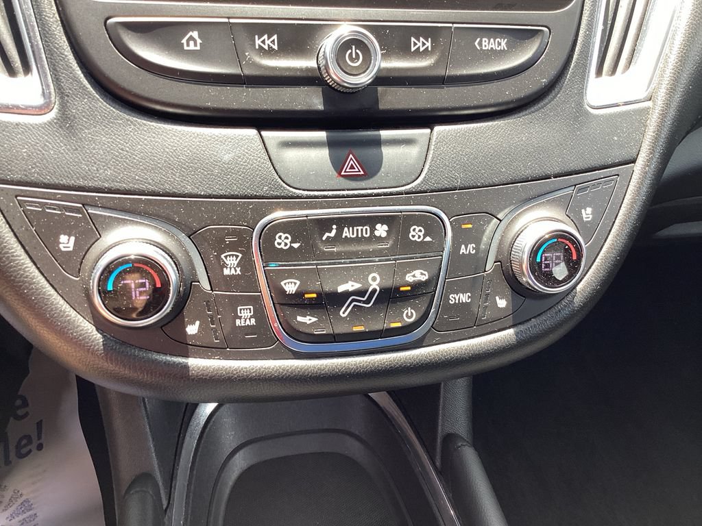 Used 2017 Chevrolet Malibu Premier w/ Premier Sun and Wheel Package FWD image 34