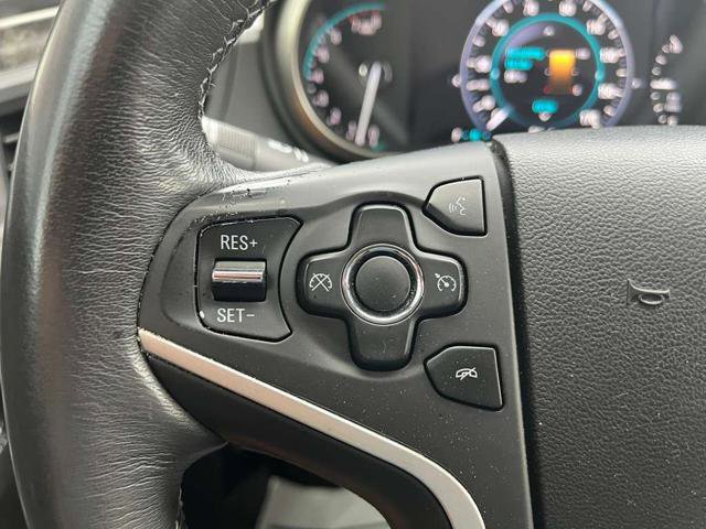 Used 2016 Buick LaCrosse Sport Touring image 23