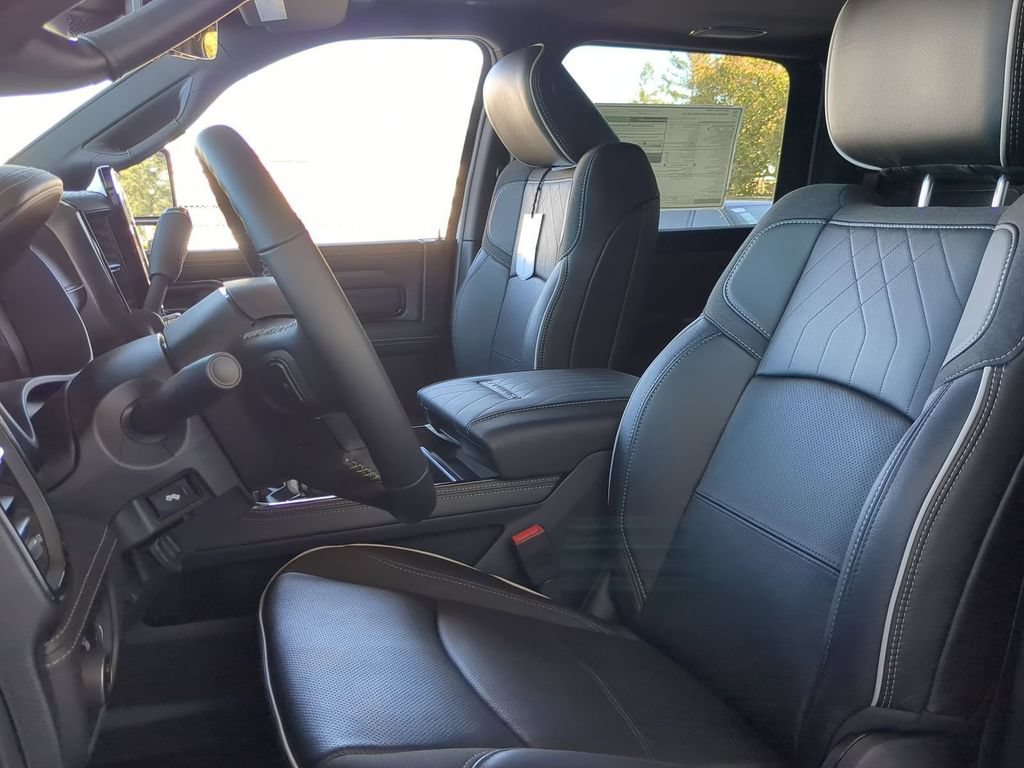 New 2026 RAM 2500 Limited AWD/4WD image 6