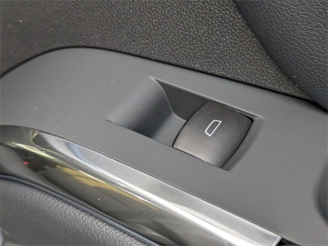 New 2026 Chevrolet Traverse LT w/ Sun and Wheel Package image 40