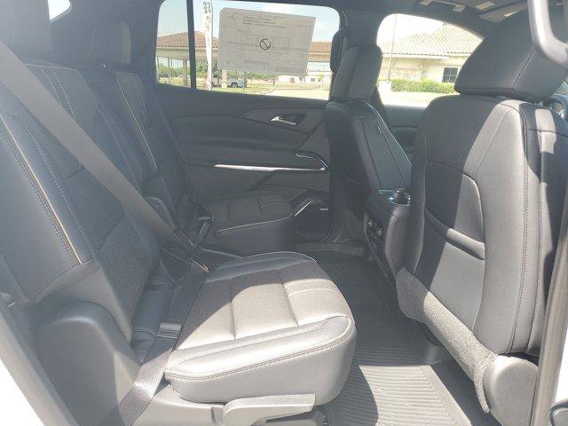New 2026 Chevrolet Traverse High Country w/ LPO, Floor Liner Package image 11