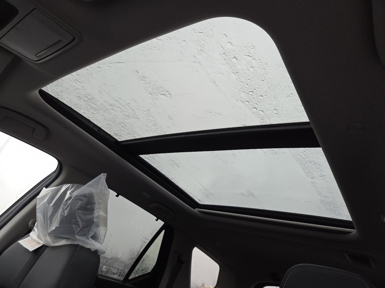 New 2025 Honda Pilot Touring image 4