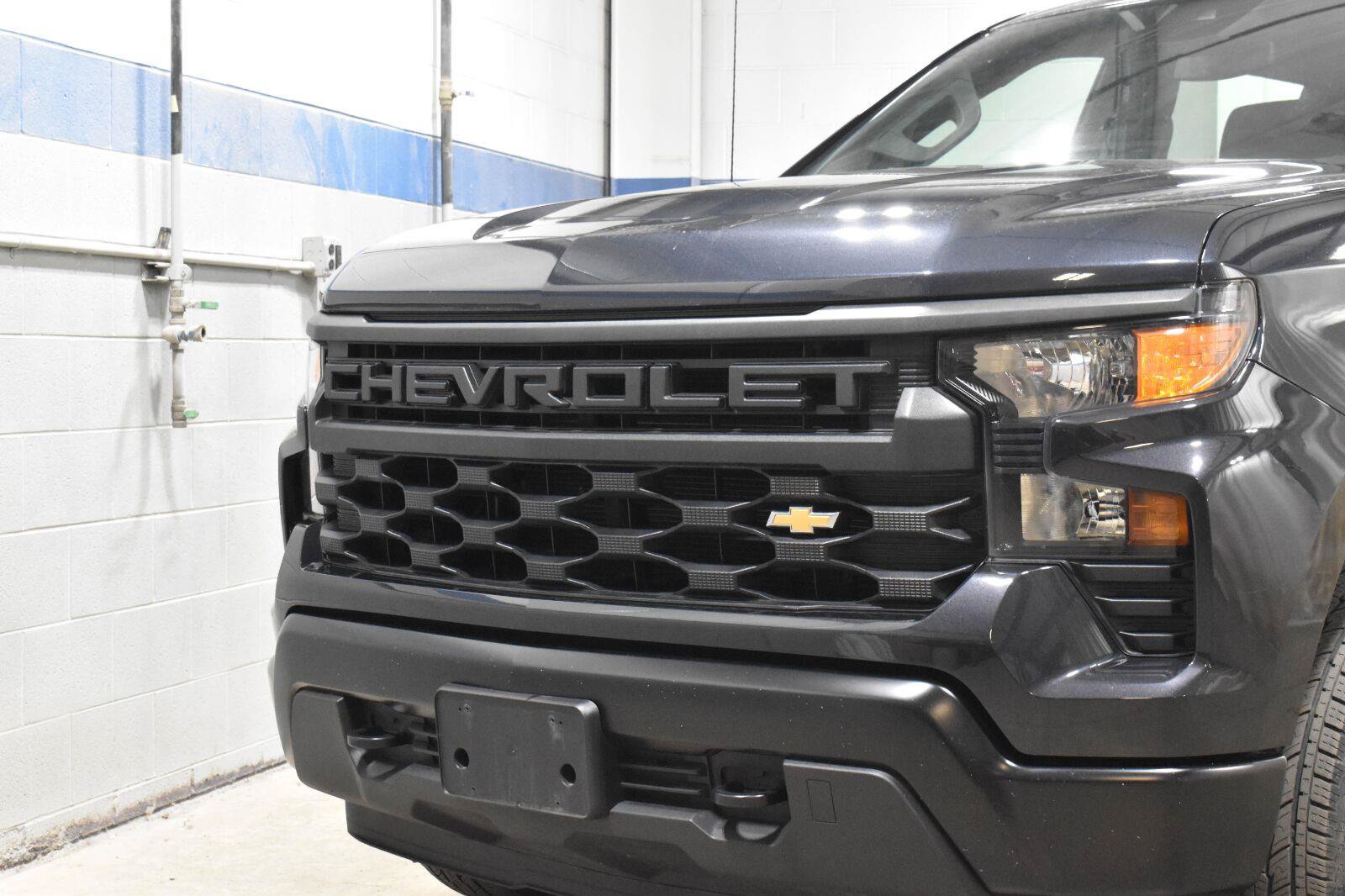 Used 2024 Chevrolet Silverado 1500 W/T w/ WT Fleet Convenience Package AWD/4WD image 27