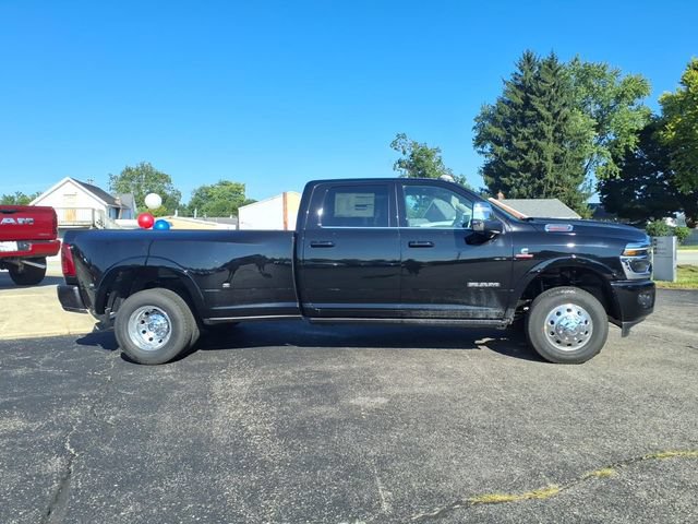 New 2026 RAM 3500 Longhorn AWD/4WD image 8
