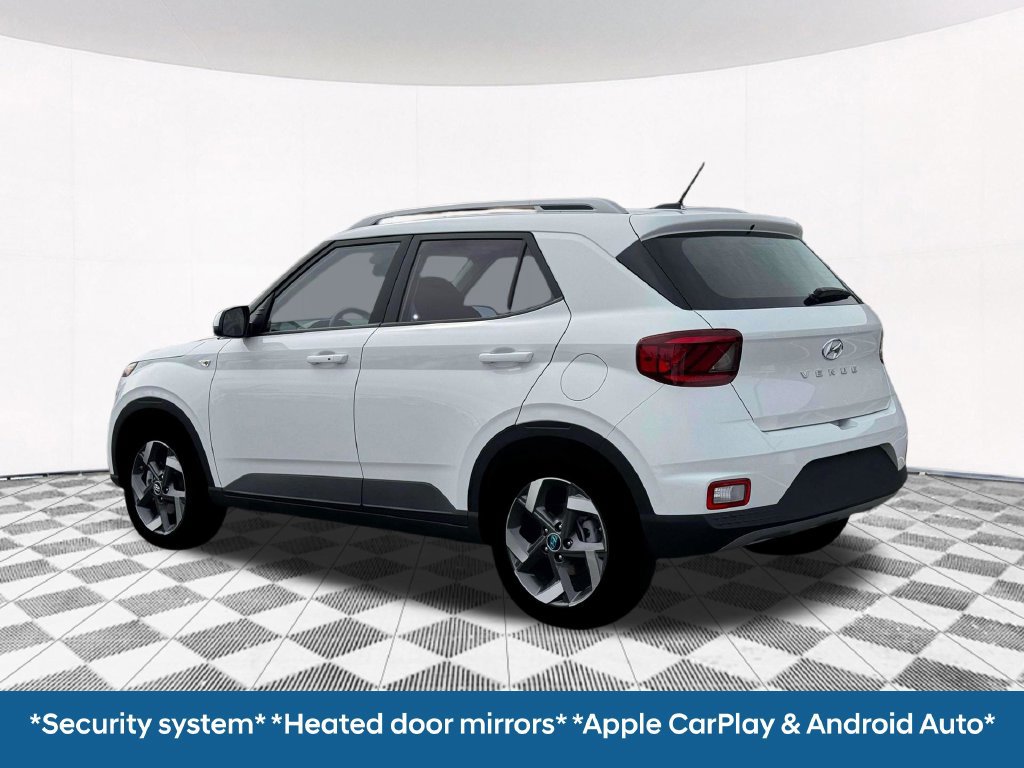 New 2026 Hyundai Venue SEL FWD image 7