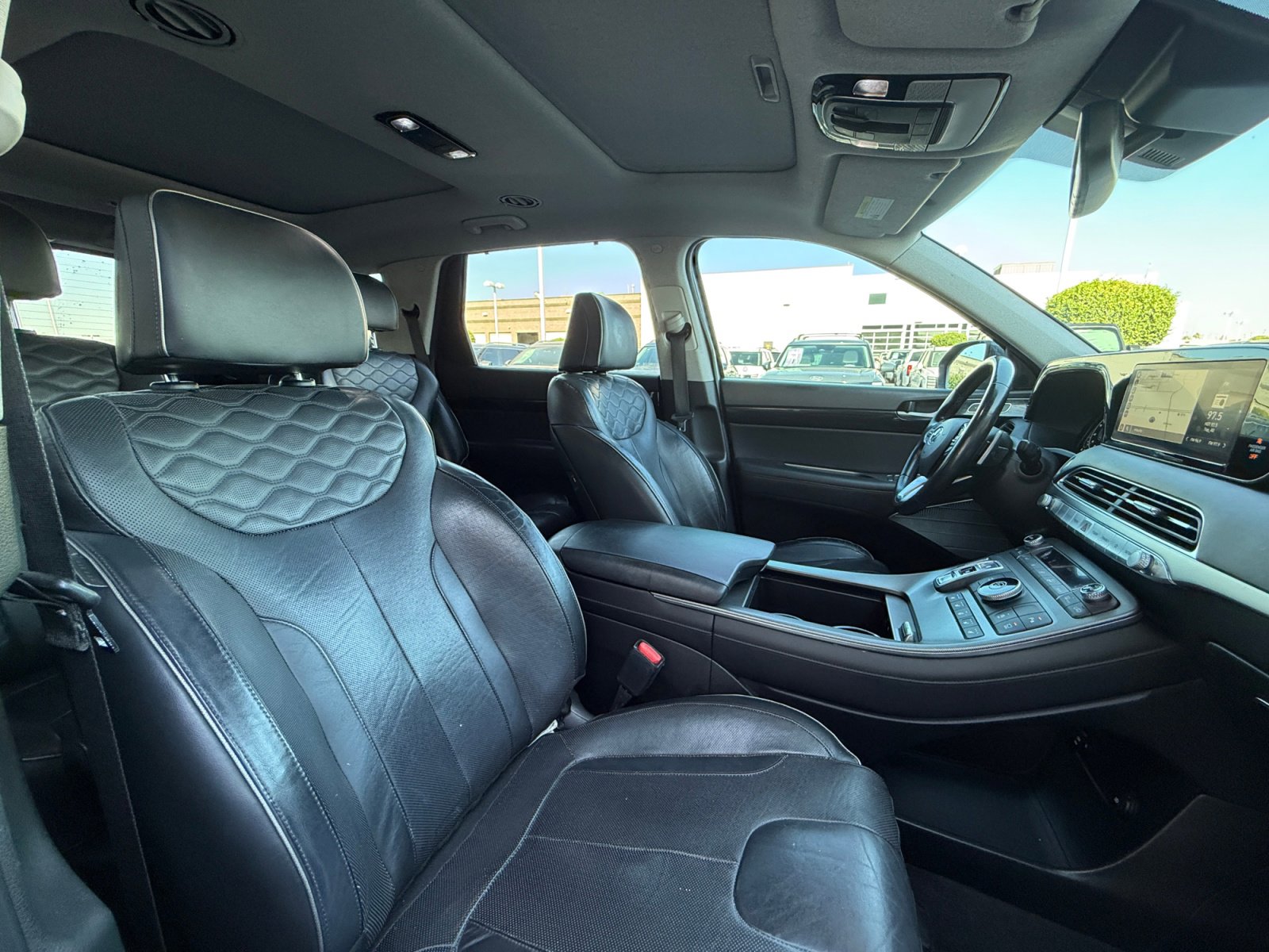 Used 2021 Hyundai Palisade Limited w/ Cargo Package FWD image 19