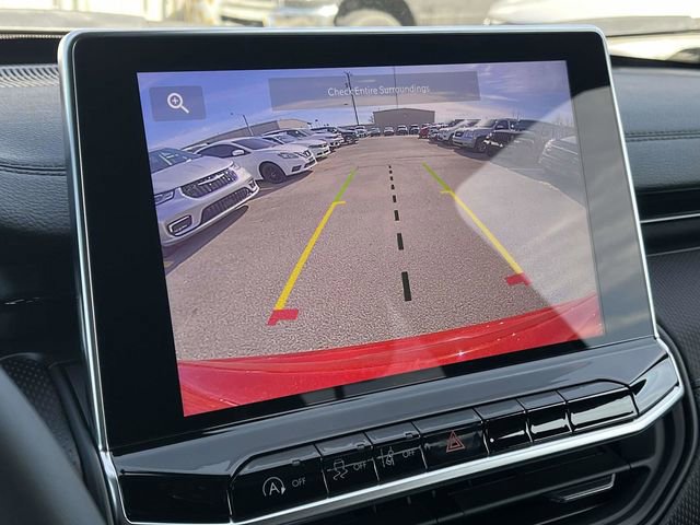 New 2026 Jeep Compass Latitude image 23