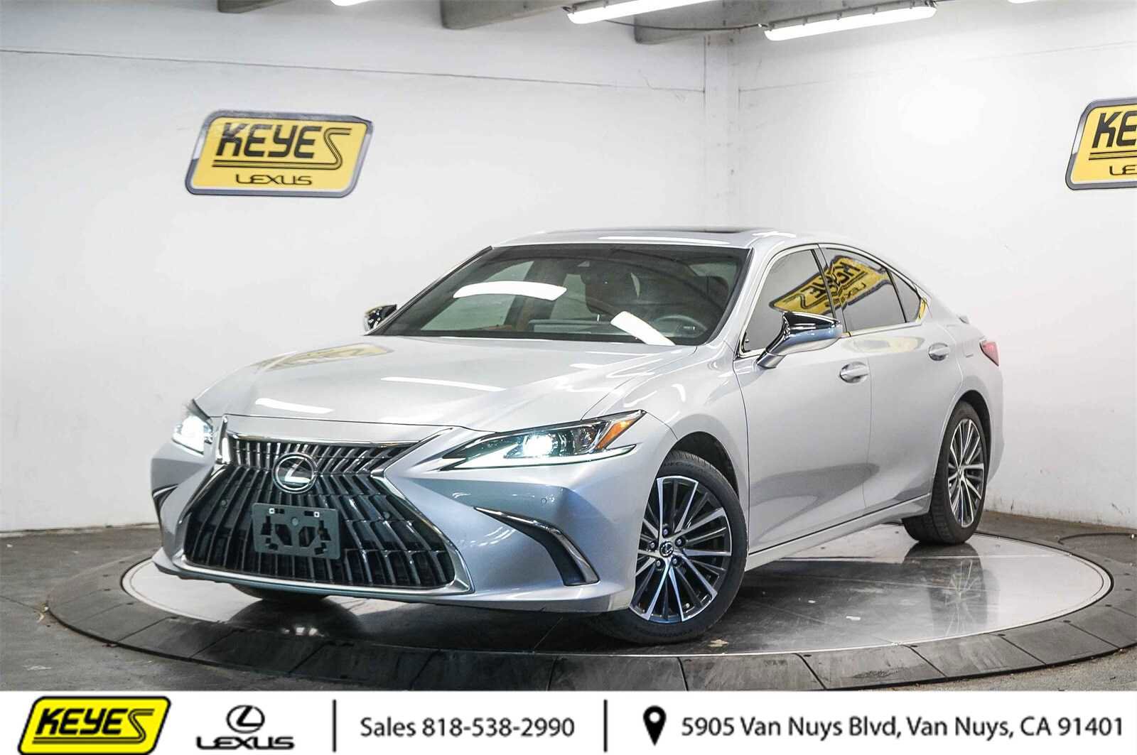 Used 2023 Lexus ES 300h w/ Premium Package
