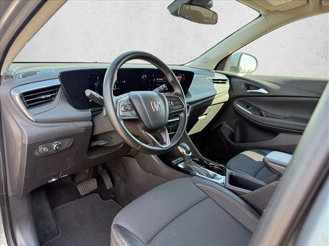 Used 2025 Buick Encore GX Preferred FWD image 10