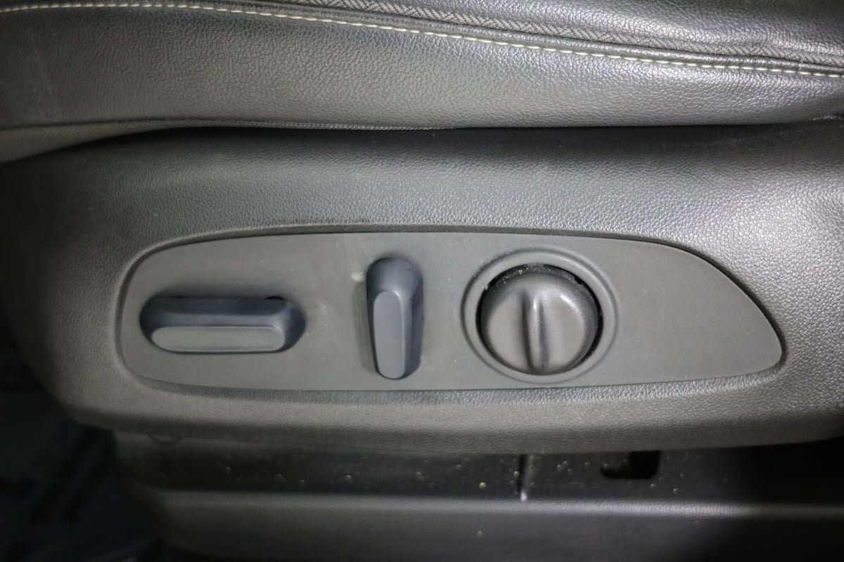 Used 2023 Buick Encore GX Select FWD image 21