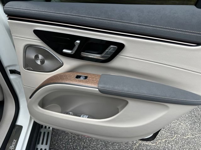Certified 2023 Mercedes-Benz EQS 450+ SUV image 16