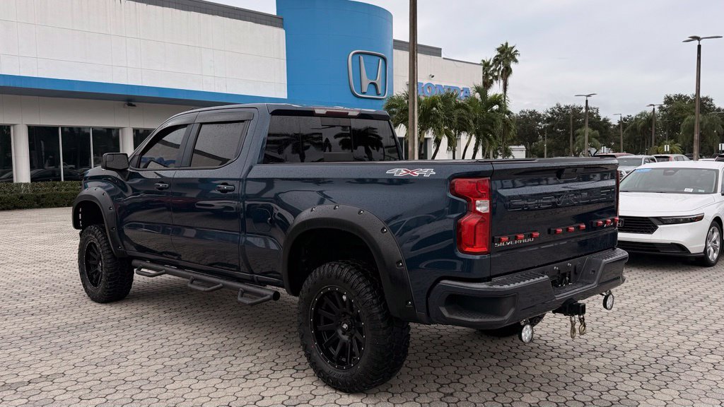 Used 2019 Chevrolet Silverado 1500 RST AWD/4WD image 11