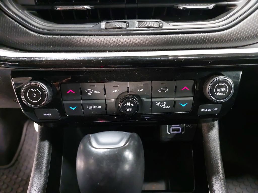 Used 2022 Jeep Compass Trailhawk w/ Trailhawk Convenience Group image 20