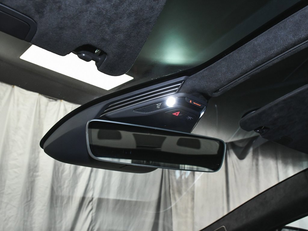 Used 2024 Lucid Air Grand Touring image 39