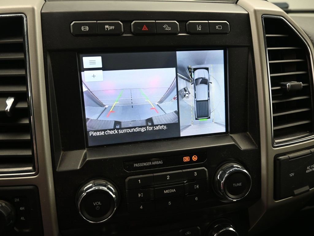 Certified 2021 Ford F250 Lariat w/ Tremor Off-Road Package image 3