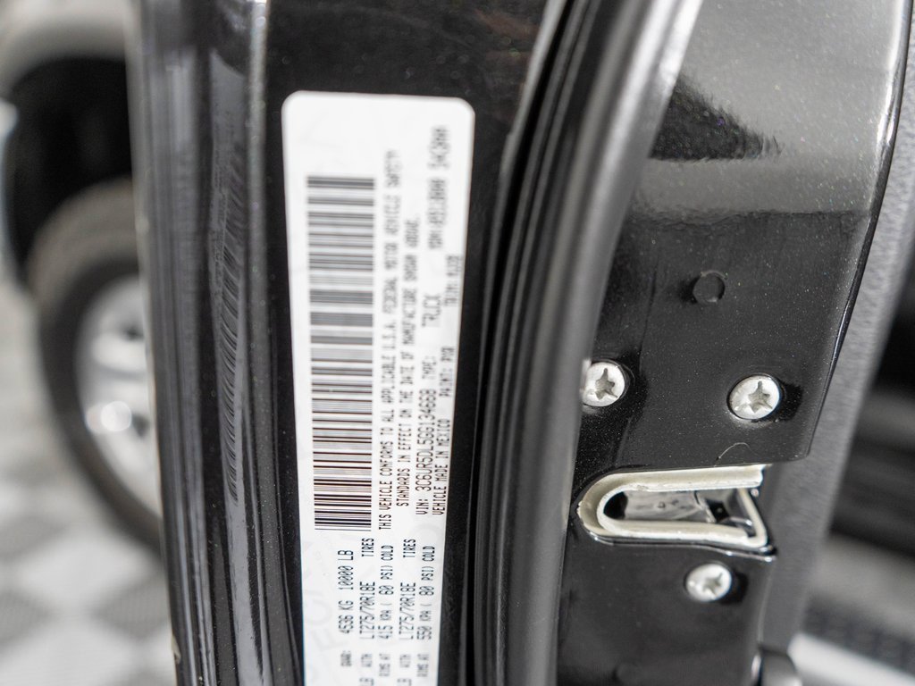 Used 2016 RAM 2500 Big Horn image 34