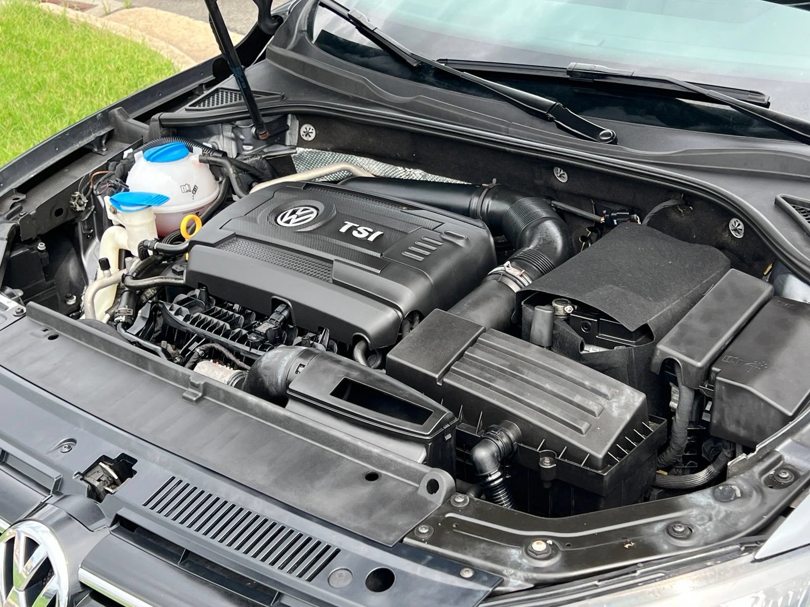 Used 2015 Volkswagen Passat 1.8T SE FWD image 22