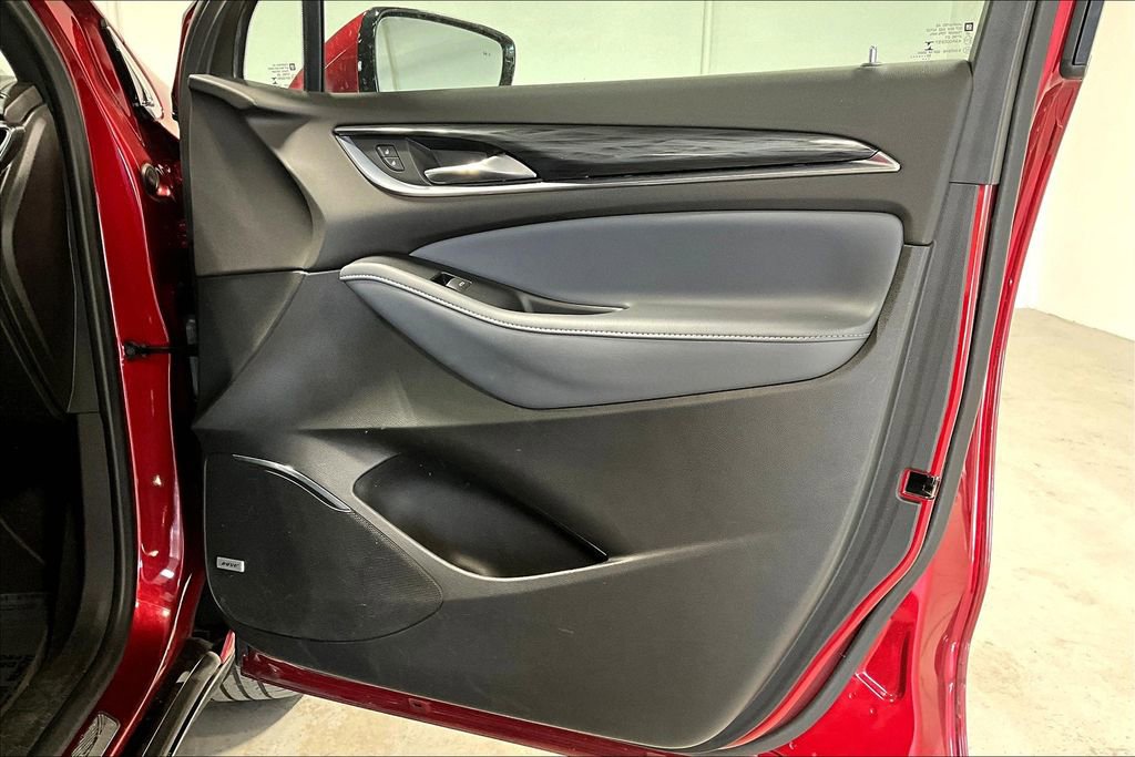 Used 2023 Buick Enclave Premium image 22