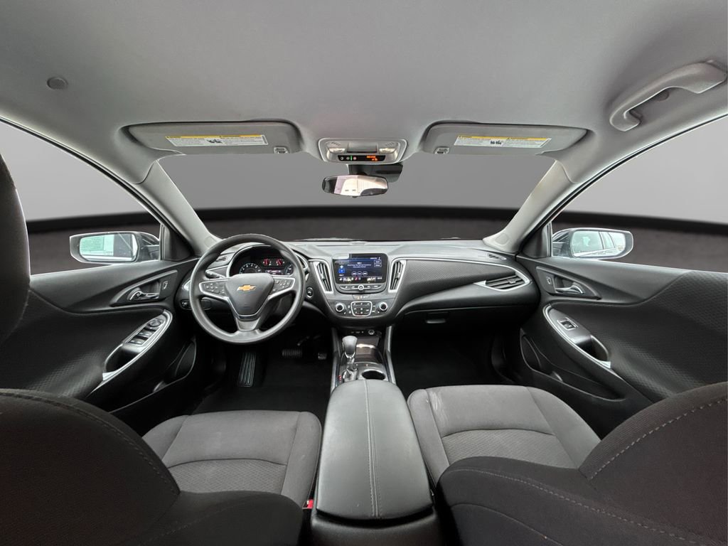 Used 2025 Chevrolet Malibu LT image 25