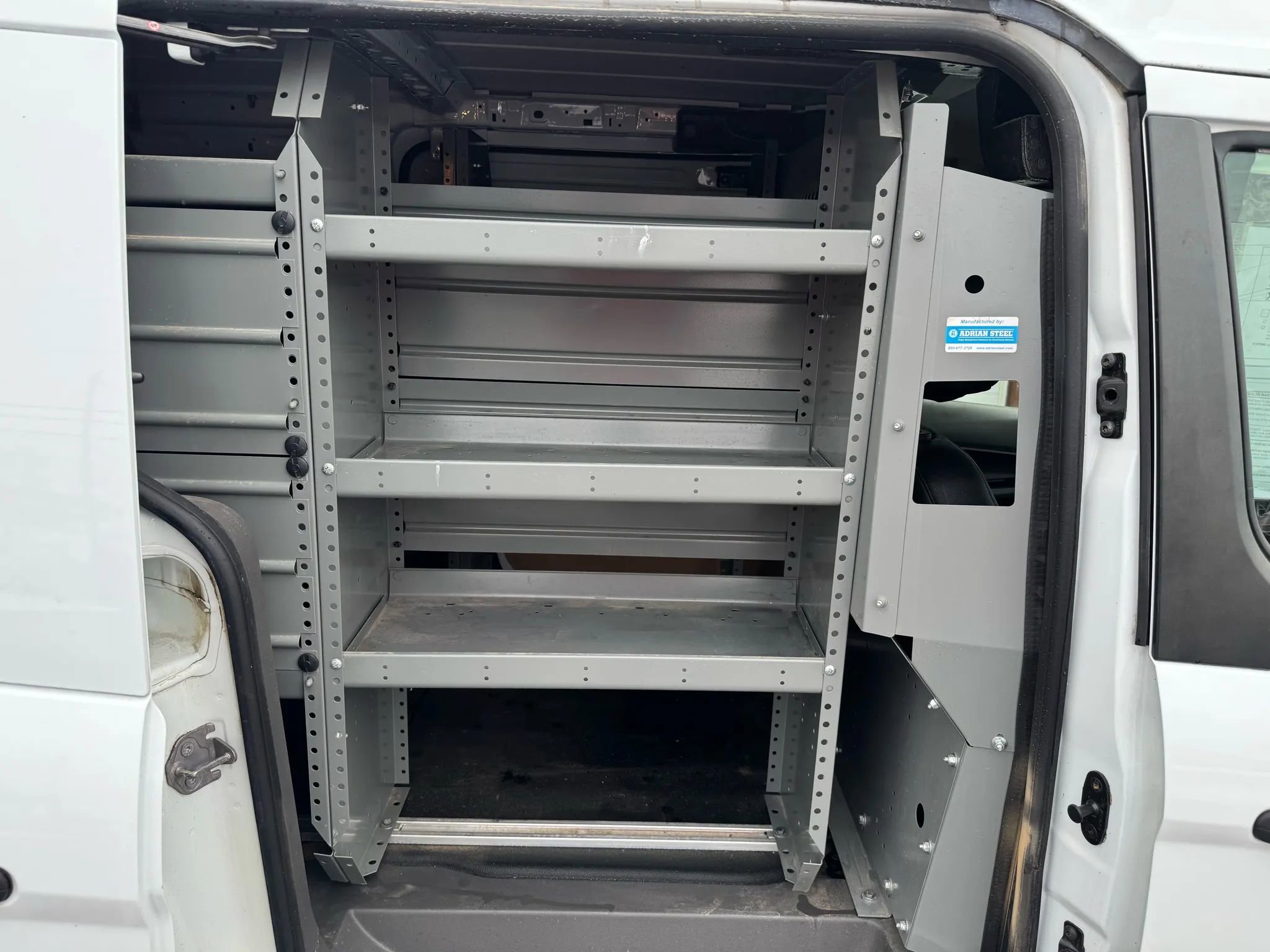 Used 2020 Ford Transit Connect XL image 27