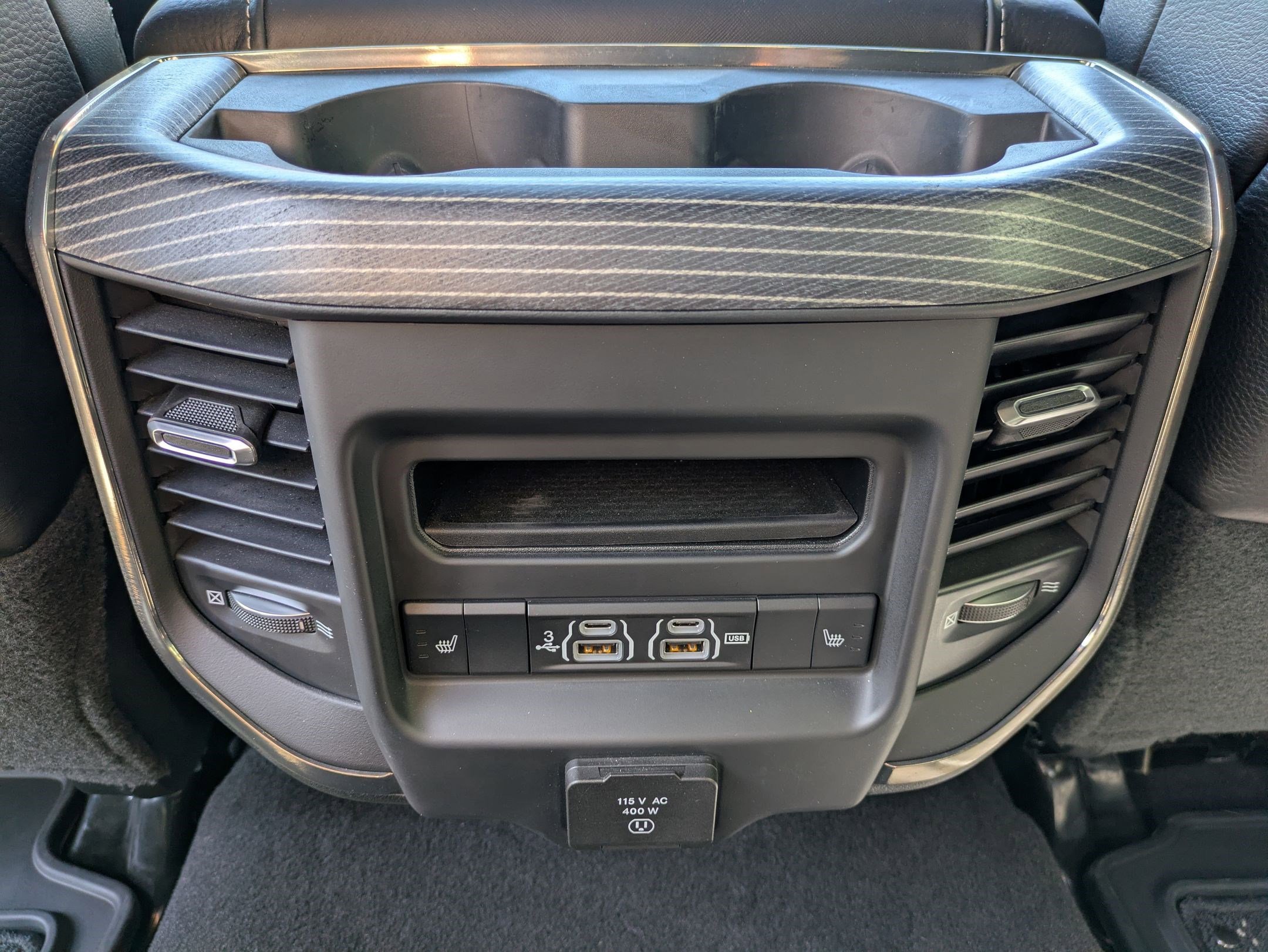 Used 2020 RAM 2500 Limited AWD/4WD image 30