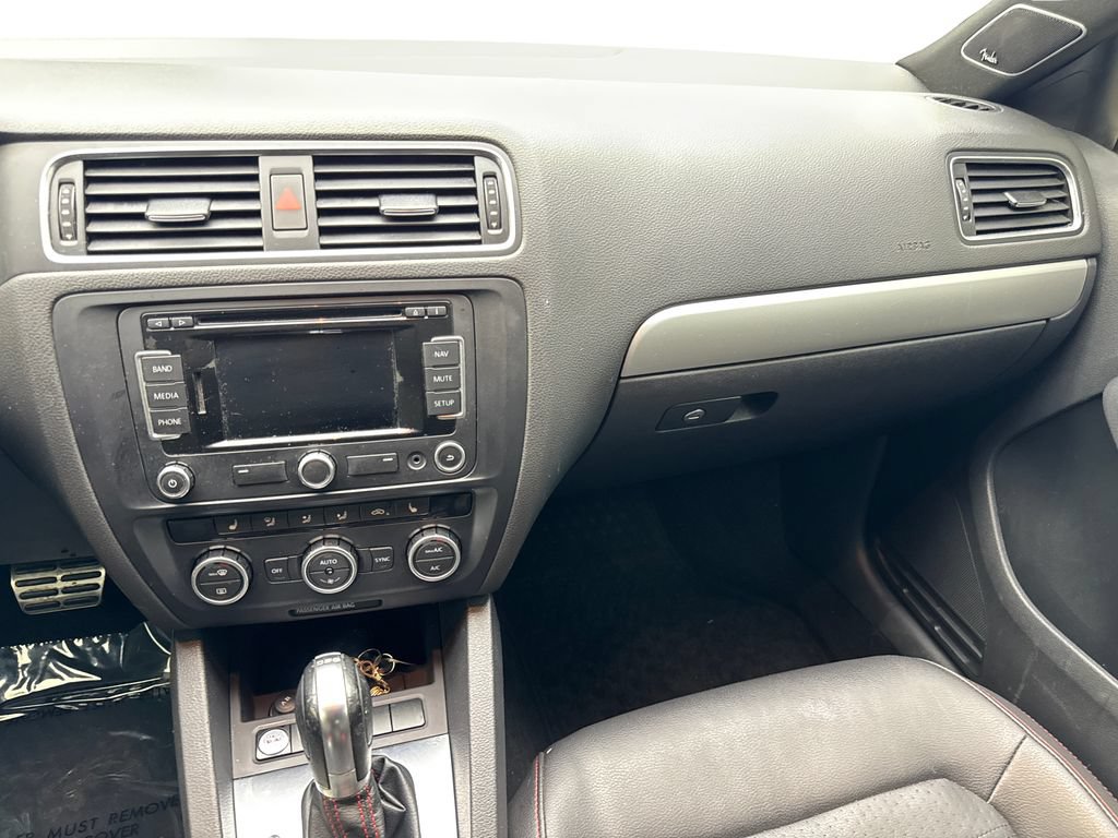 Used 2014 Volkswagen Jetta GLI Autobahn FWD image 48