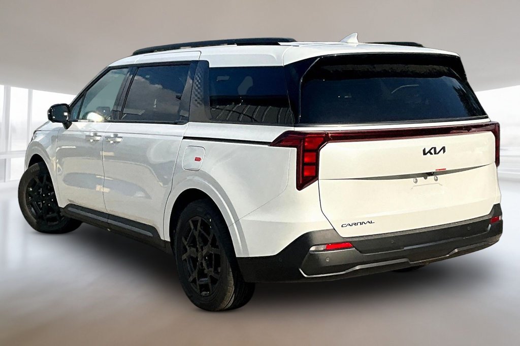 New 2027 Kia Carnival SX FWD image 3