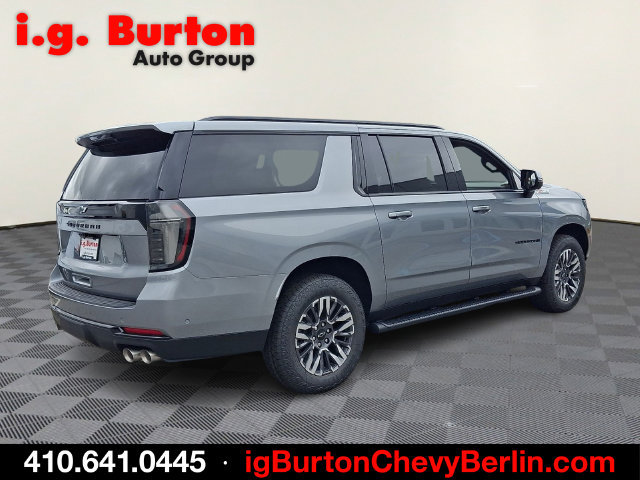 New 2026 Chevrolet Suburban Z71 w/ Z71 Off-Road Package AWD/4WD image 4
