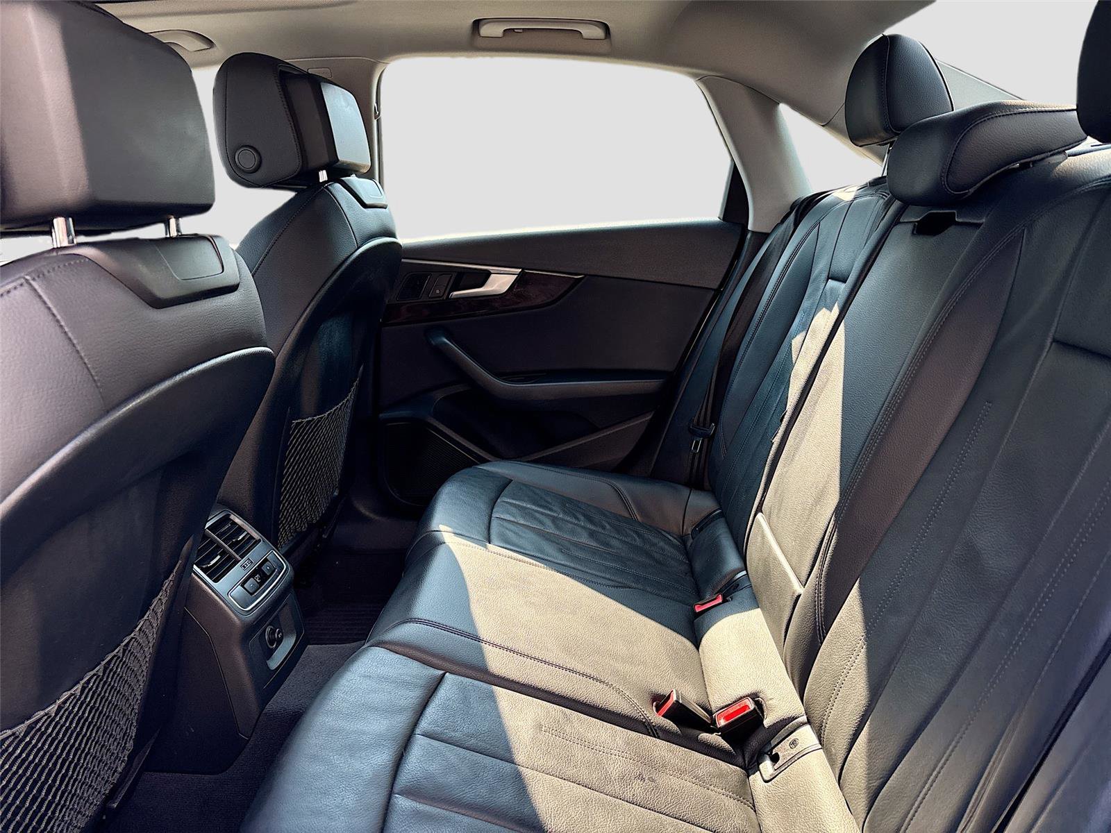 Used 2018 Audi A4 2.0T Ultra Premium Plus w/ Premium Plus Package image 28