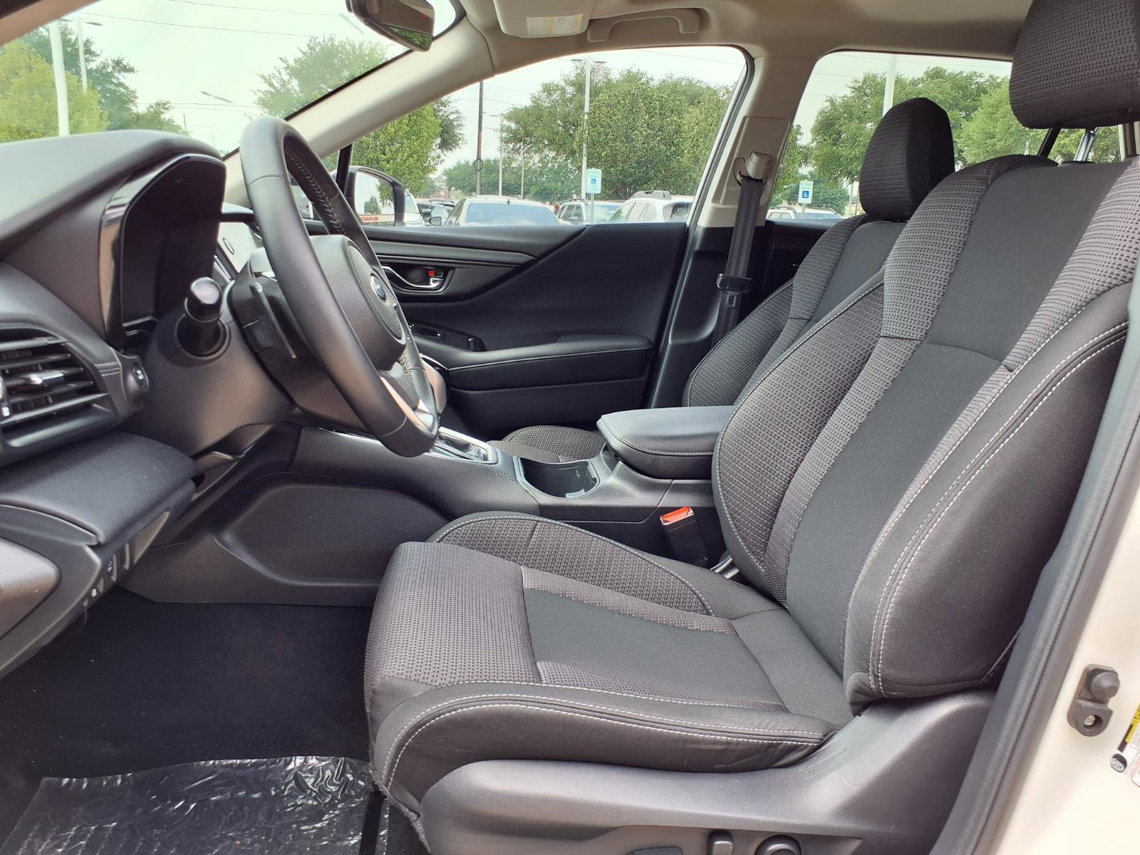 Used 2023 Subaru Outback Premium AWD/4WD image 18