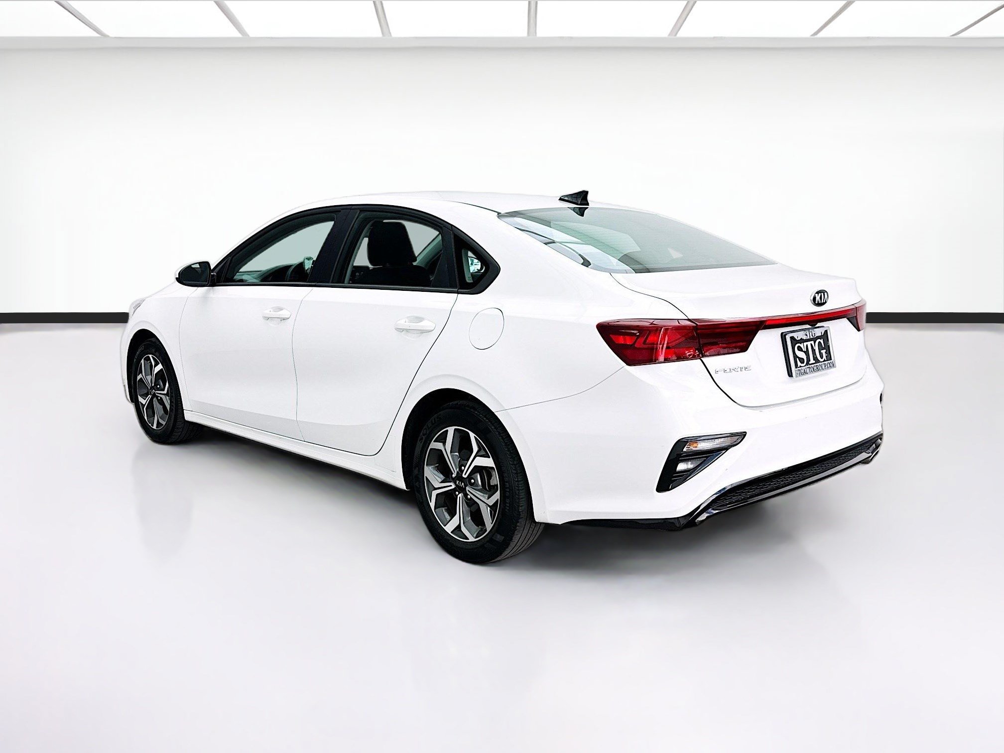 Used 2021 Kia Forte LXS FWD image 6