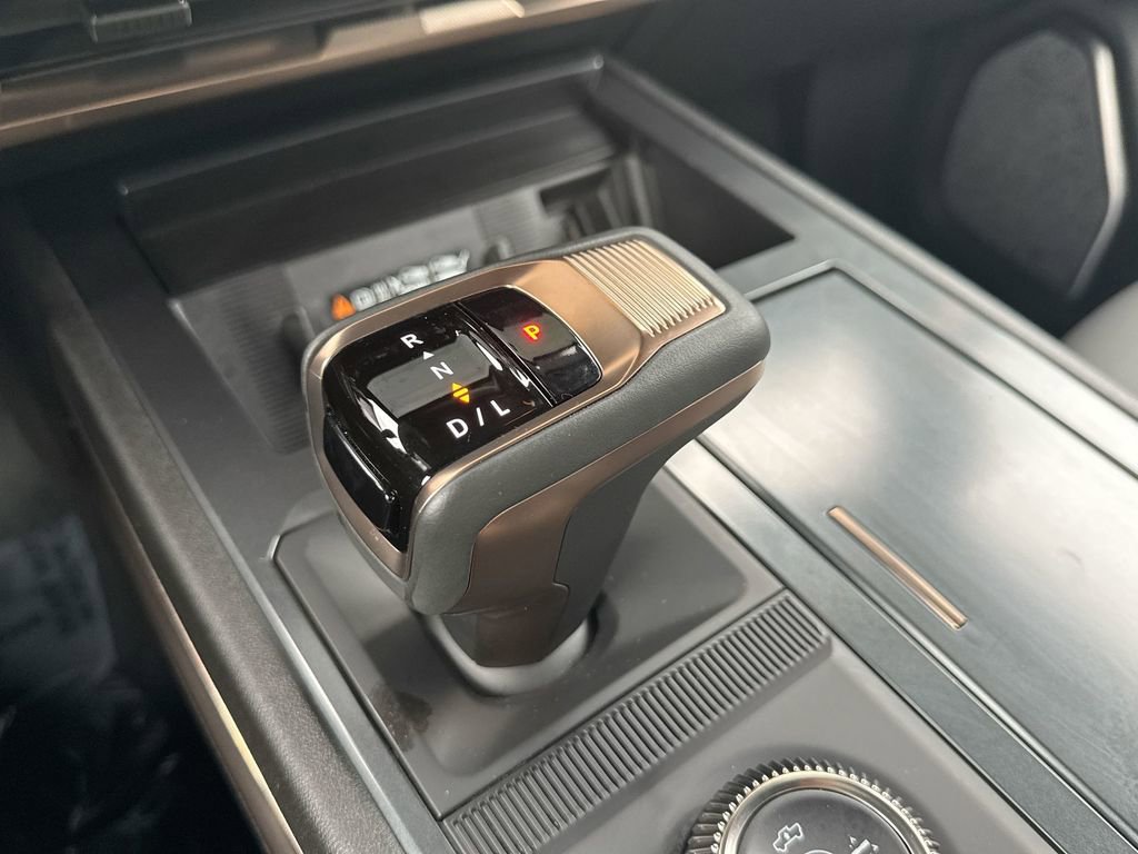 Used 2025 GMC Hummer EV 3X image 23