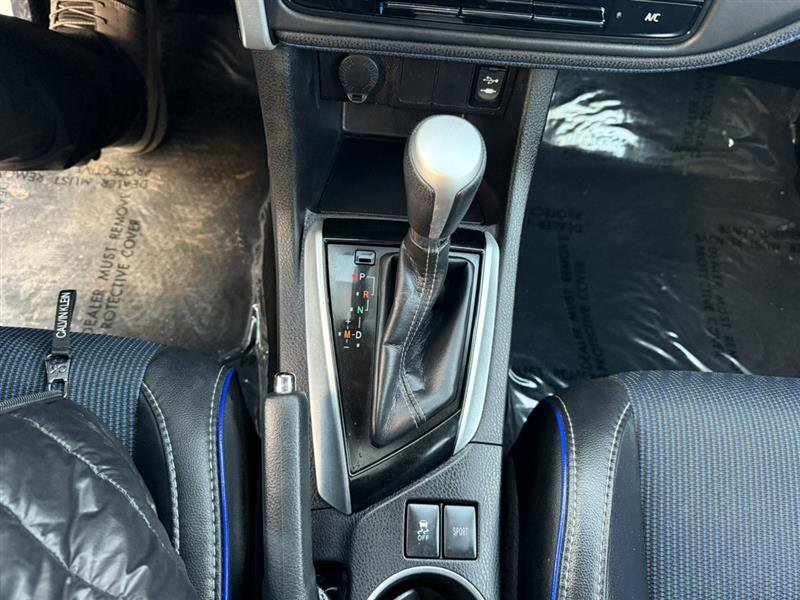 Used 2017 Toyota Corolla SE image 34