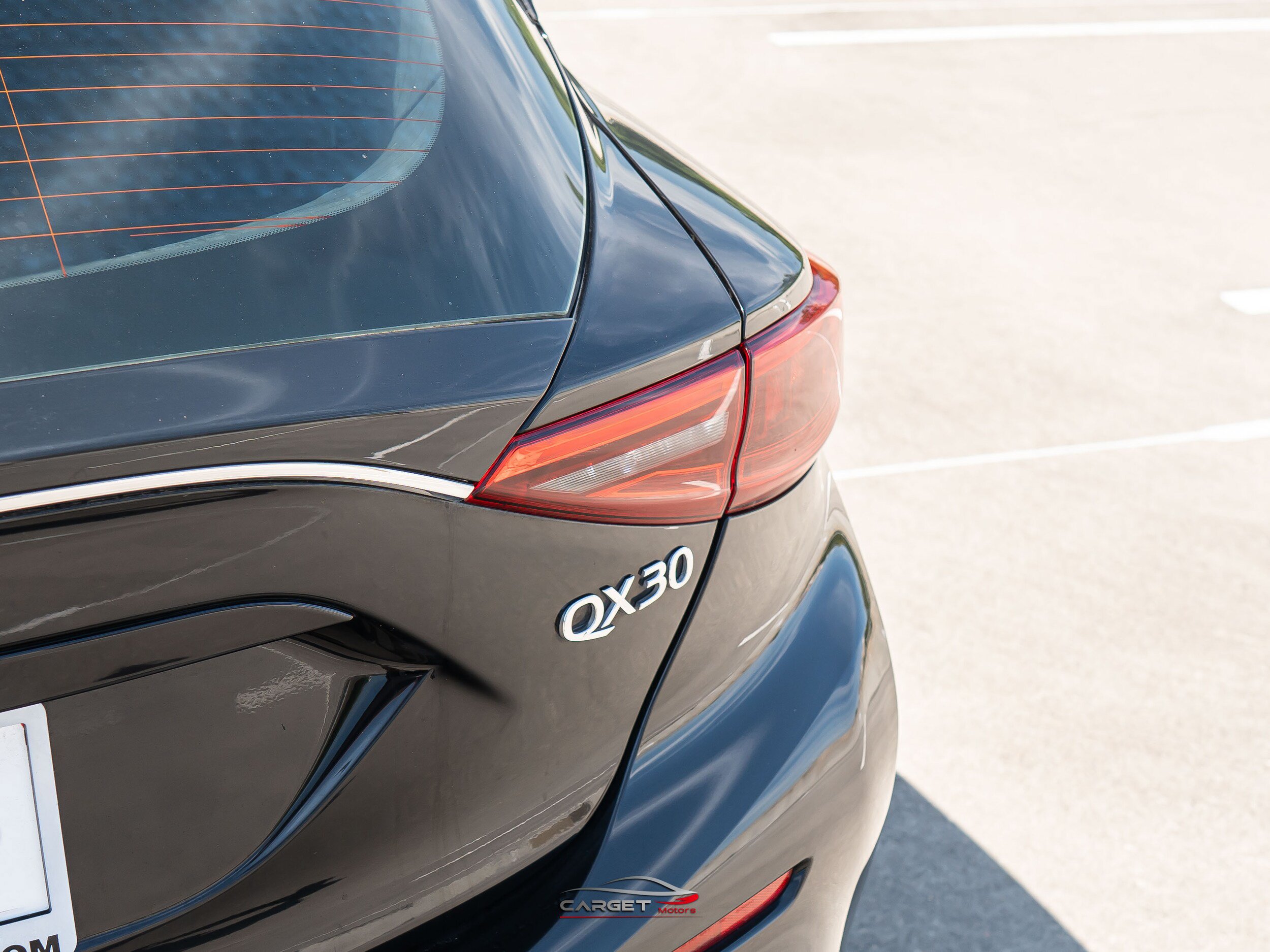 Used 2018 INFINITI QX30 FWD image 37