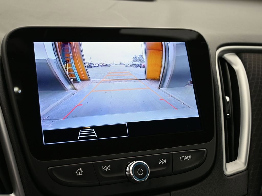 Used 2024 Chevrolet Malibu LT image 29