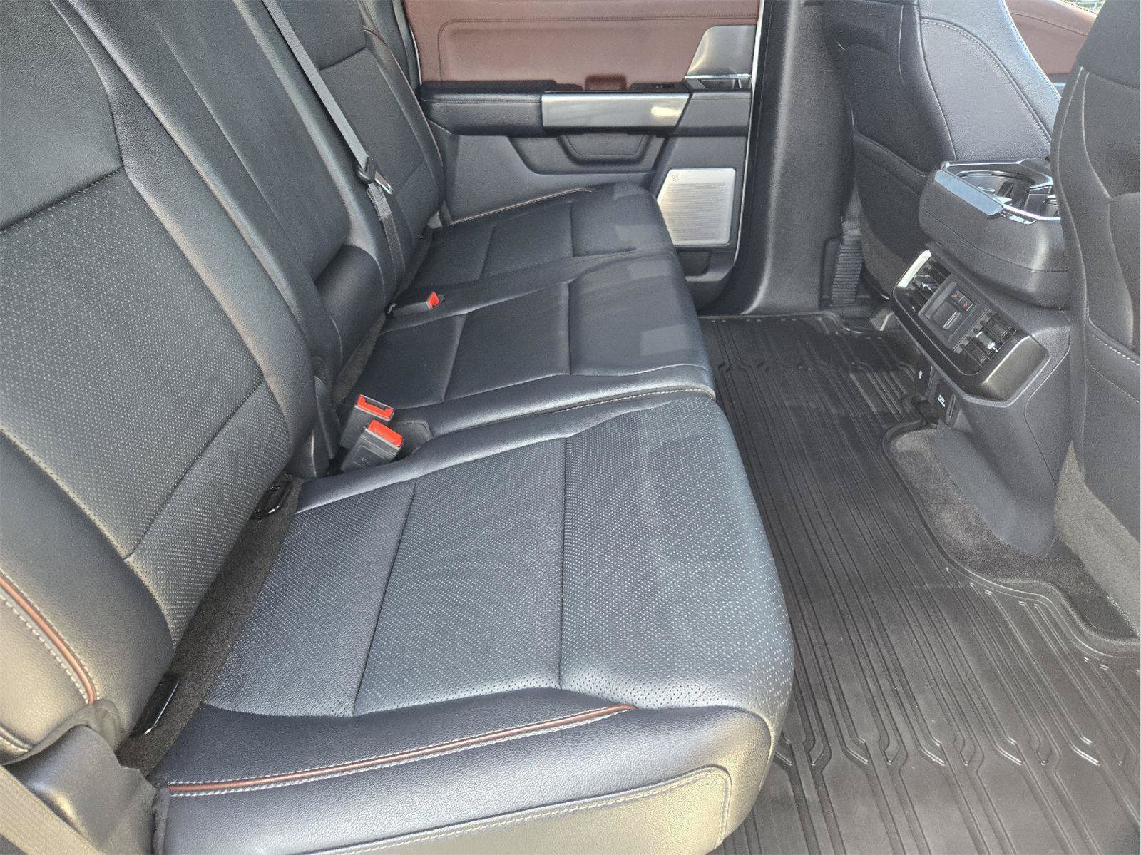 Used 2021 Ford F150 Lariat w/ Equipment Group 502A High AWD/4WD image 31