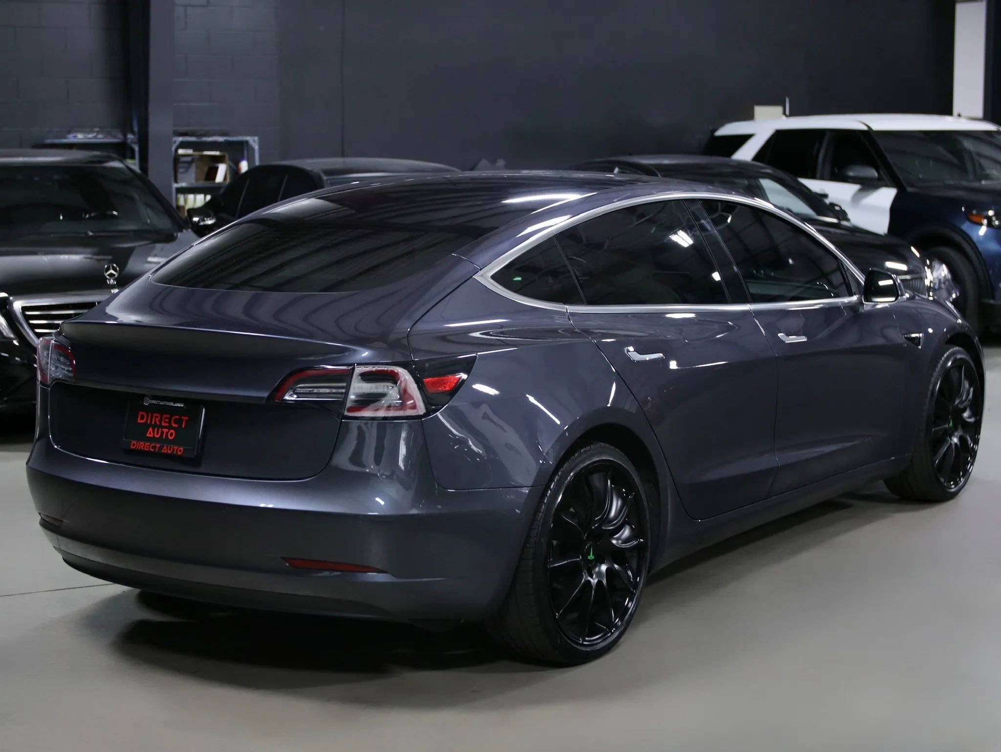 Used 2020 Tesla Model 3 Standard Range RWD image 13