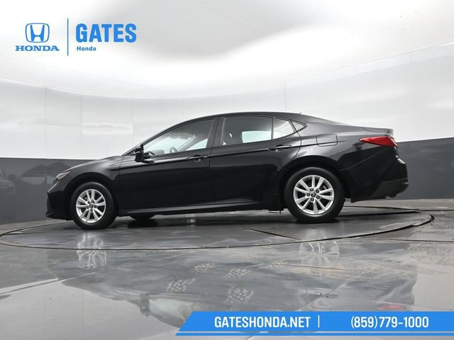 Used 2025 Toyota Camry LE w/ Convenience Package FWD image 44