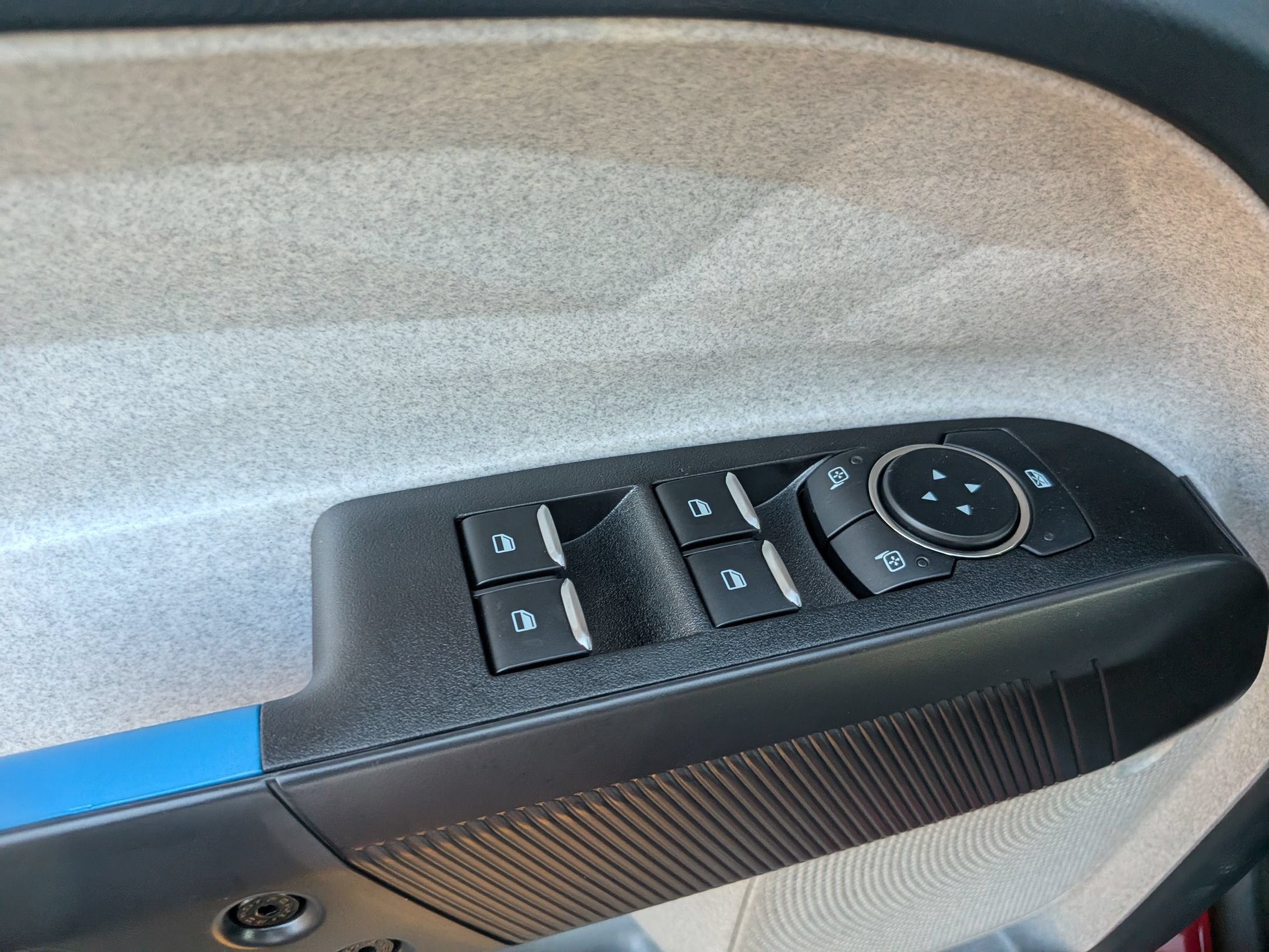 New 2026 Ford Maverick XLT w/ XLT Luxury Package FWD image 14