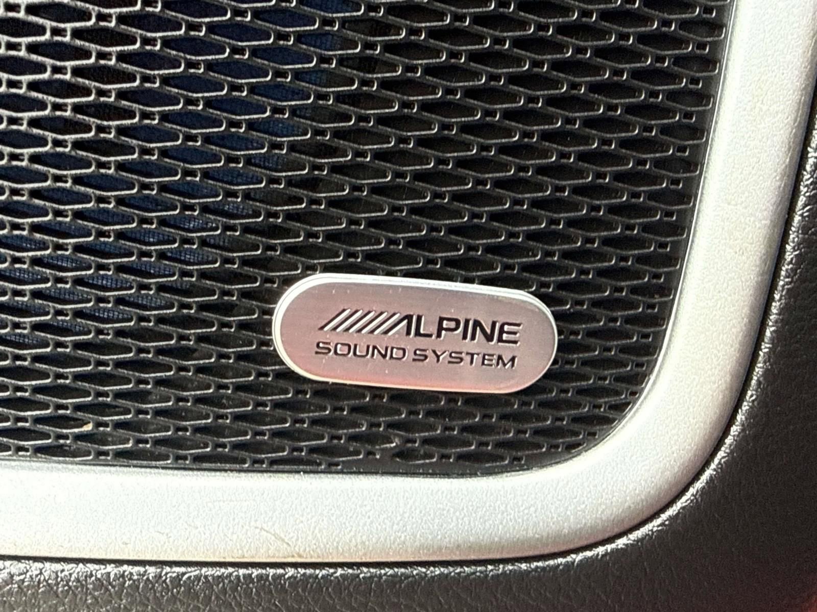 Used 2023 Jeep Compass Latitude w/ Sun and Sound Group image 24