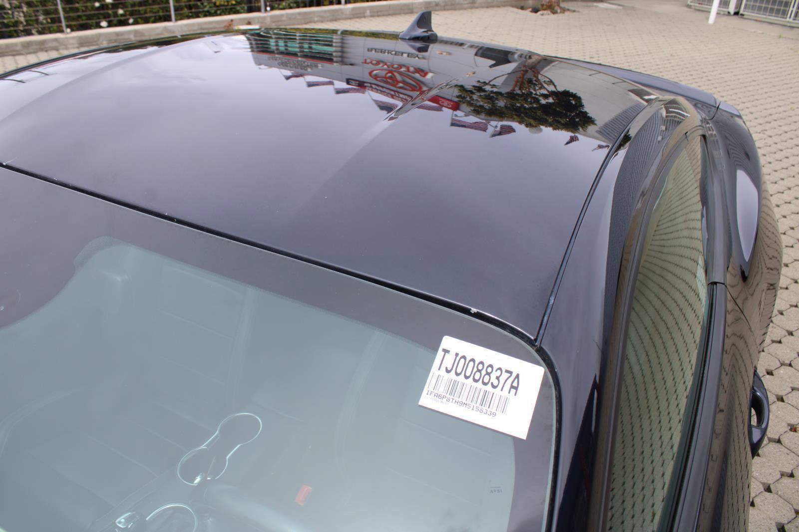 Used 2021 Ford Mustang Premium RWD image 11