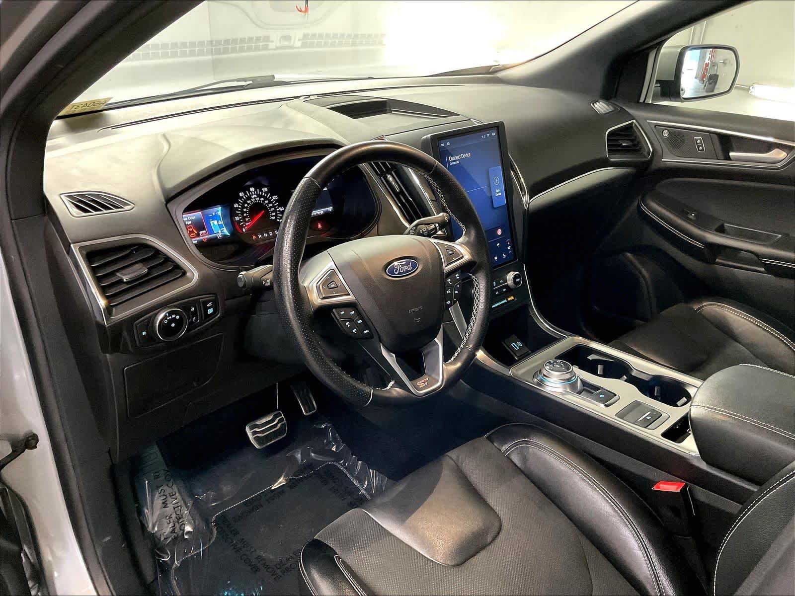 Used 2023 Ford Edge ST AWD/4WD image 15