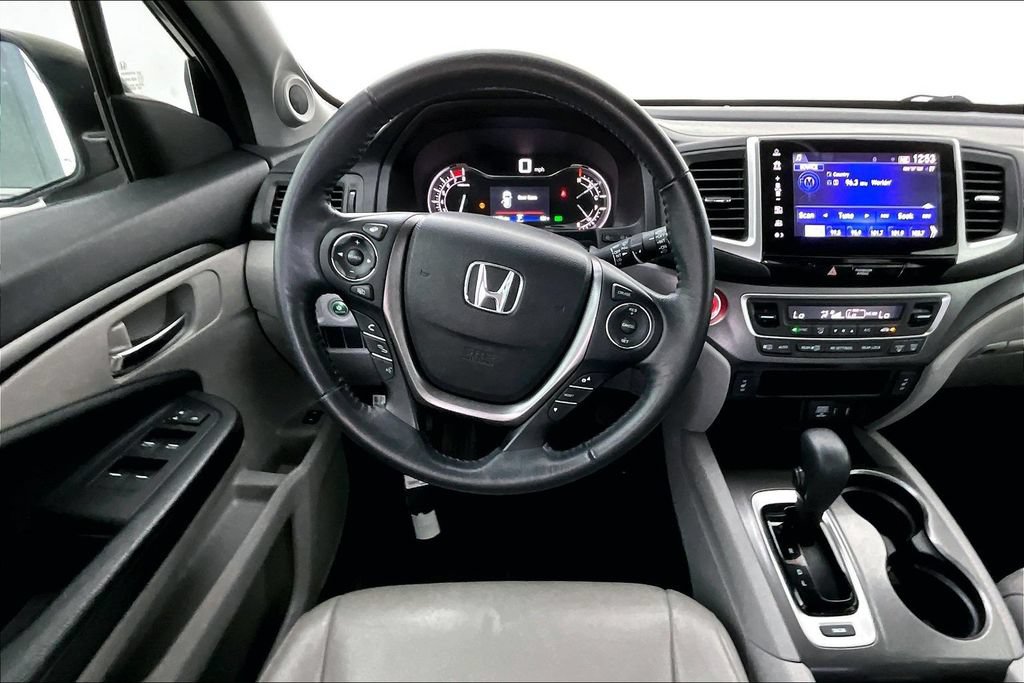 Used 2017 Honda Pilot EX-L image 6