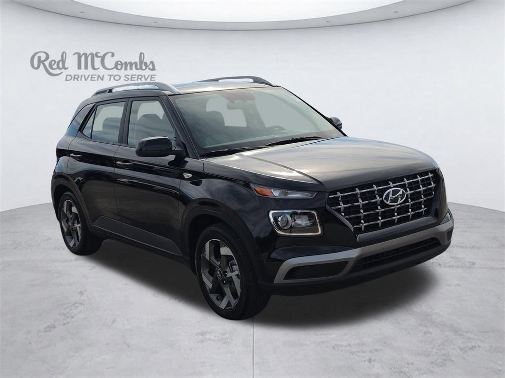 Certified 2024 Hyundai Venue SEL FWD image 10