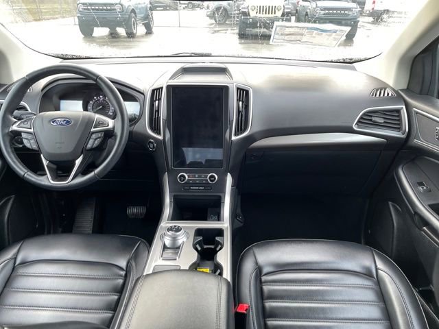 Used 2024 Ford Edge SEL w/ Convenience Package image 30