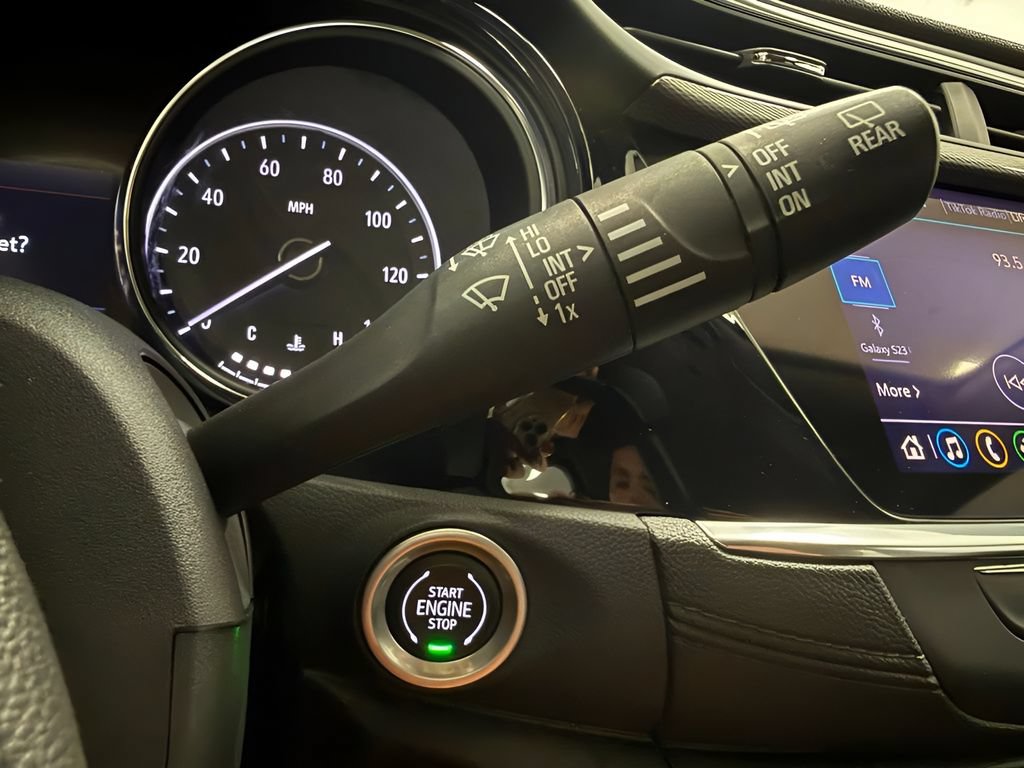 Used 2021 Buick Encore GX Preferred w/ Sport Touring Package FWD image 19