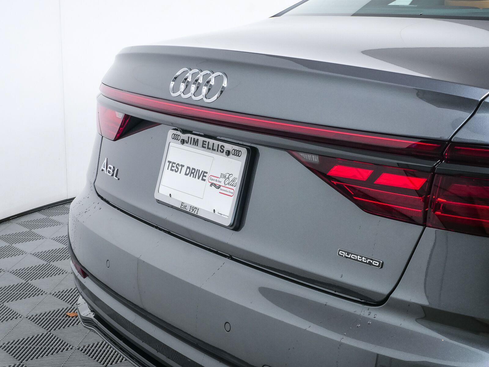 New 2027 Audi A8 L 3.0T AWD/4WD image 37