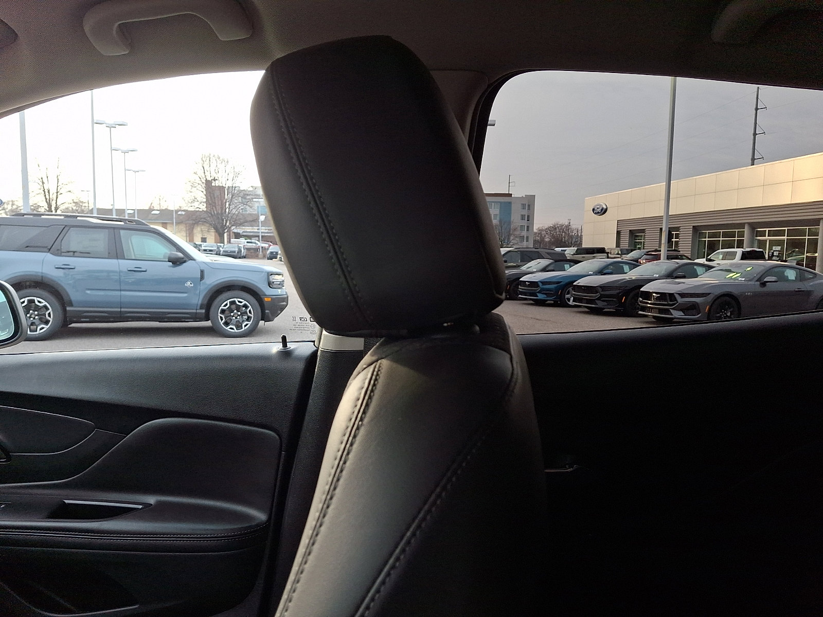 Used 2022 Buick Encore Preferred w/ Safety Package image 17