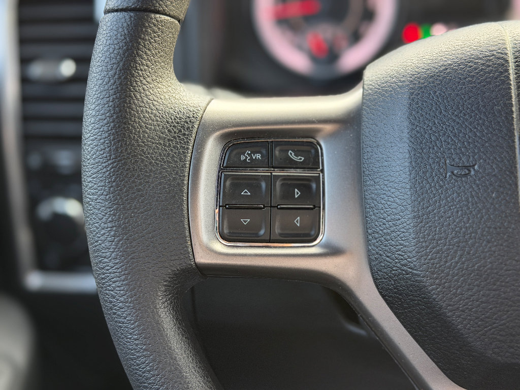 Used 2022 RAM 1500 Classic Warlock image 9