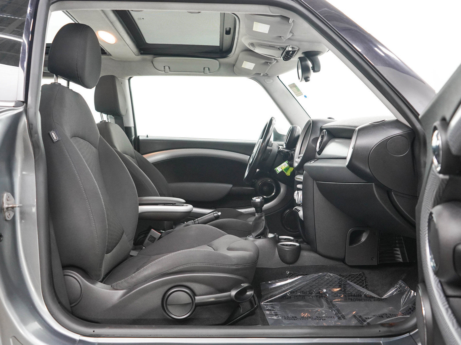 Used 2010 MINI Cooper S FWD image 11